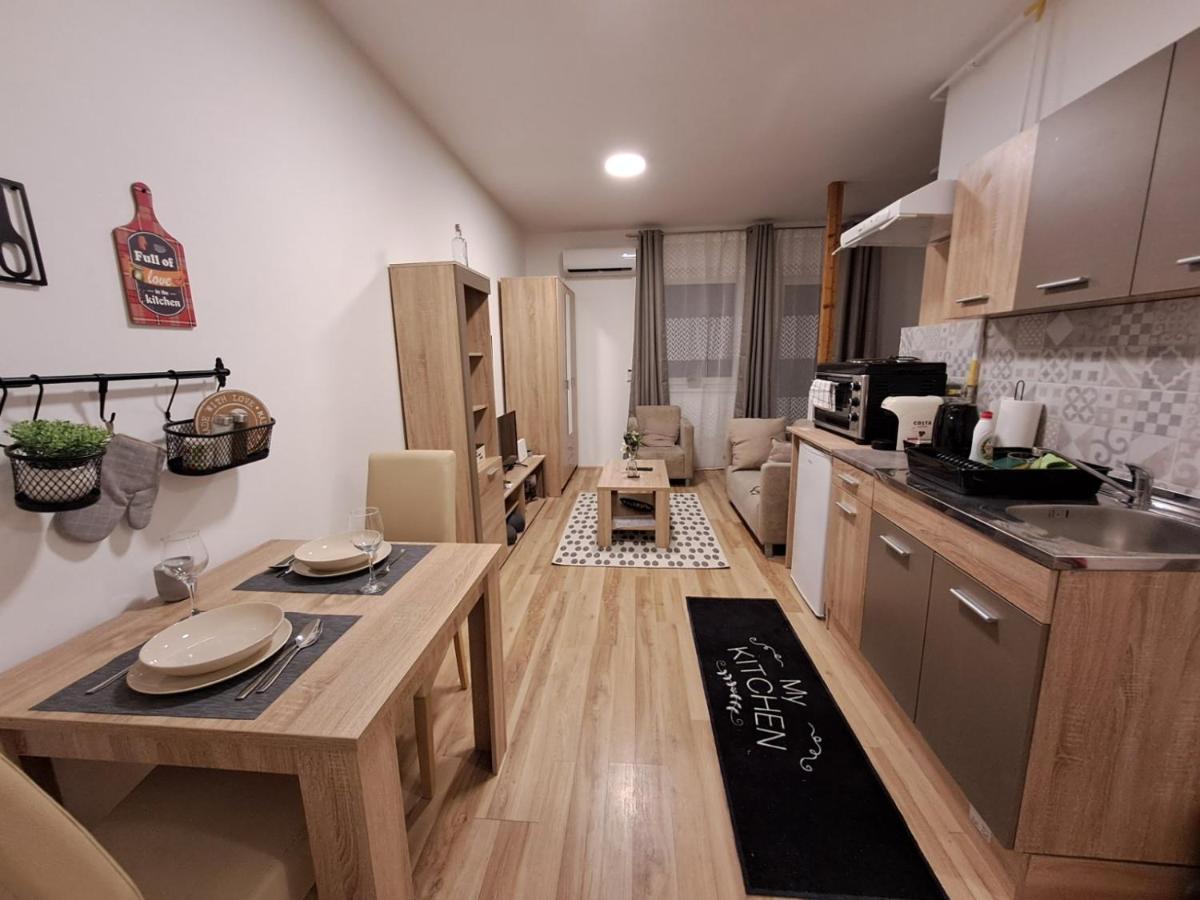 Sweet Apartment Суботица Екстериор снимка